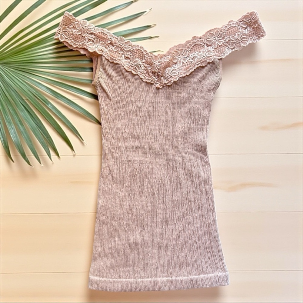 GUESS JEANS Authentic Lace Trim Glitter Ribbed Knit Top Juniors XS/S